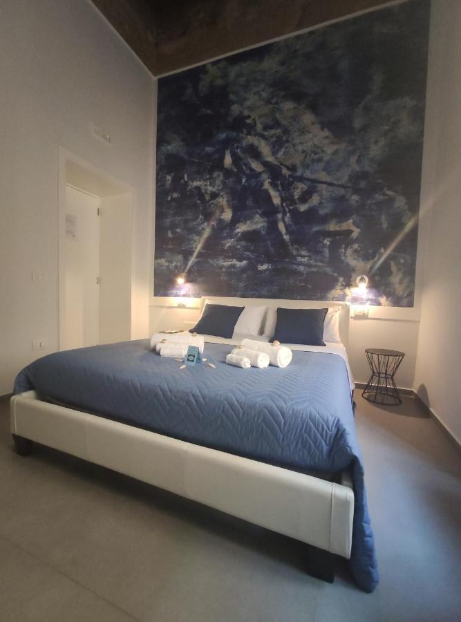 L'Arco E Il Vico Bed & Breakfast Napoli Bagian luar foto